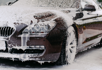 NEUTRÁLNA ZMÁČACIA KVAPALINA