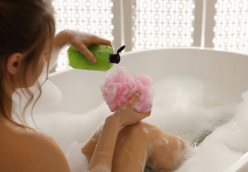 BODY WASH WITH MENTHOL COOL [KD-210]