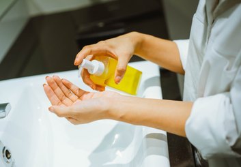 สบู่ล้างมือสีเหลืองอ่อน [MP-03]