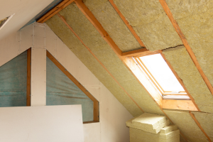 Materiales efectivos como aislante térmico para techos