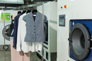 What is dry cleaning What clothes are cleaned with this method