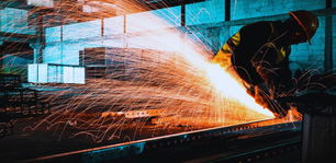 MWF - minyak larut (minyak boleh emulsi)